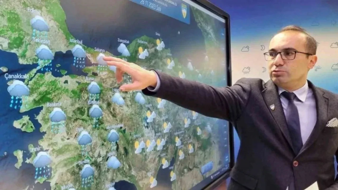 Kavurucu sıcaklara sağanak arası! Uzman isim gün verdi: Havalar serinliyor