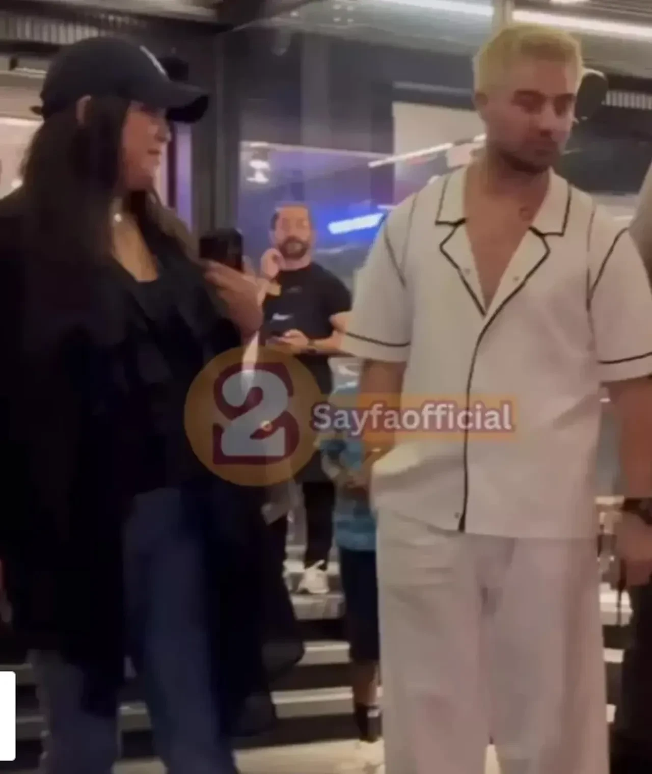 Kızılcık Şerbeti'nin Nilay'ı Feyza Civelek, müstehcen partiler düzenleyen Ferhat Günay ile görüntülendi 