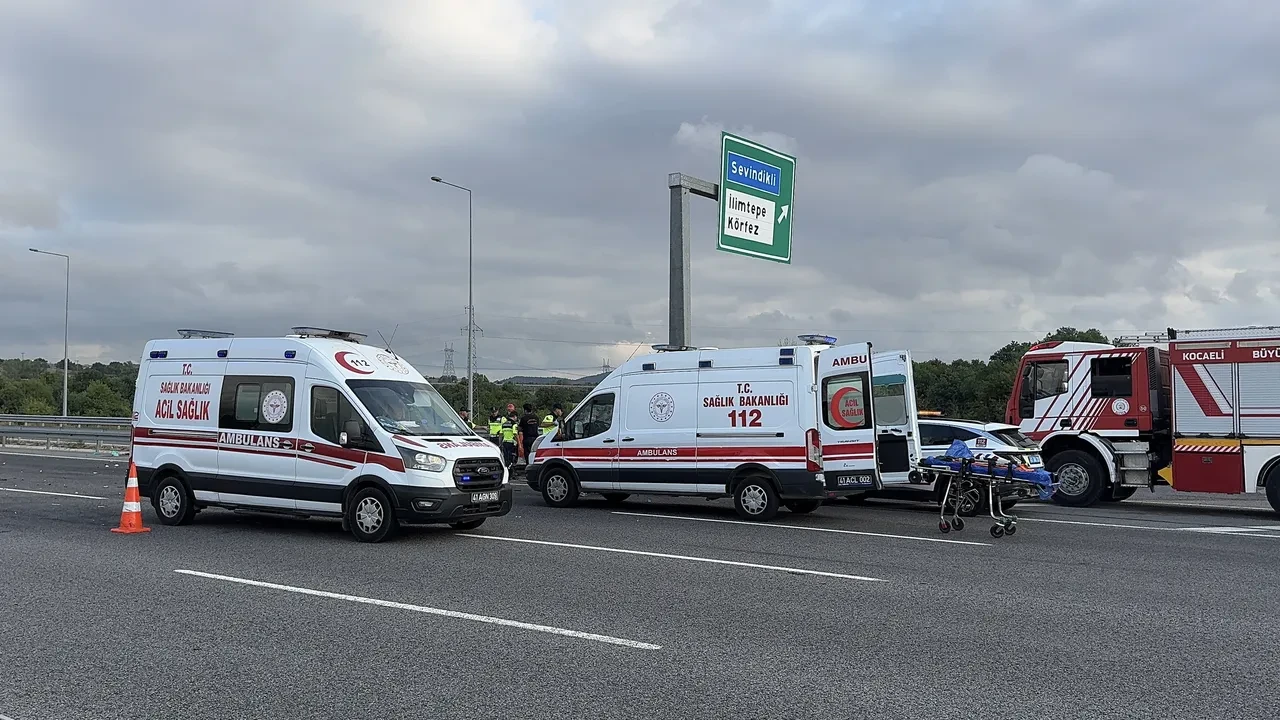 Kuzey Marmara Otoyolu'nda feci kaza! Ölü ve yaralılar var