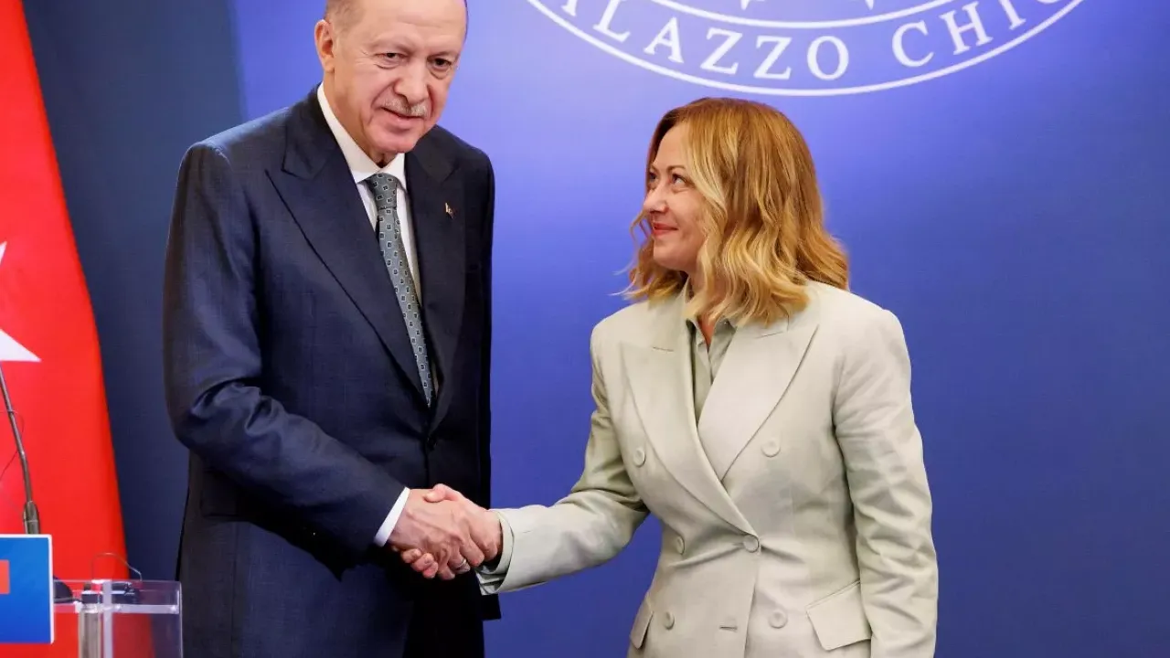 Meloni İstanbul'a geliyor! Cumhurbaşkanı Erdoğan liderliğinde üçlü zirve