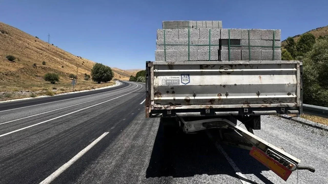 Bitlis'te trafik kazası: 5 yaralı