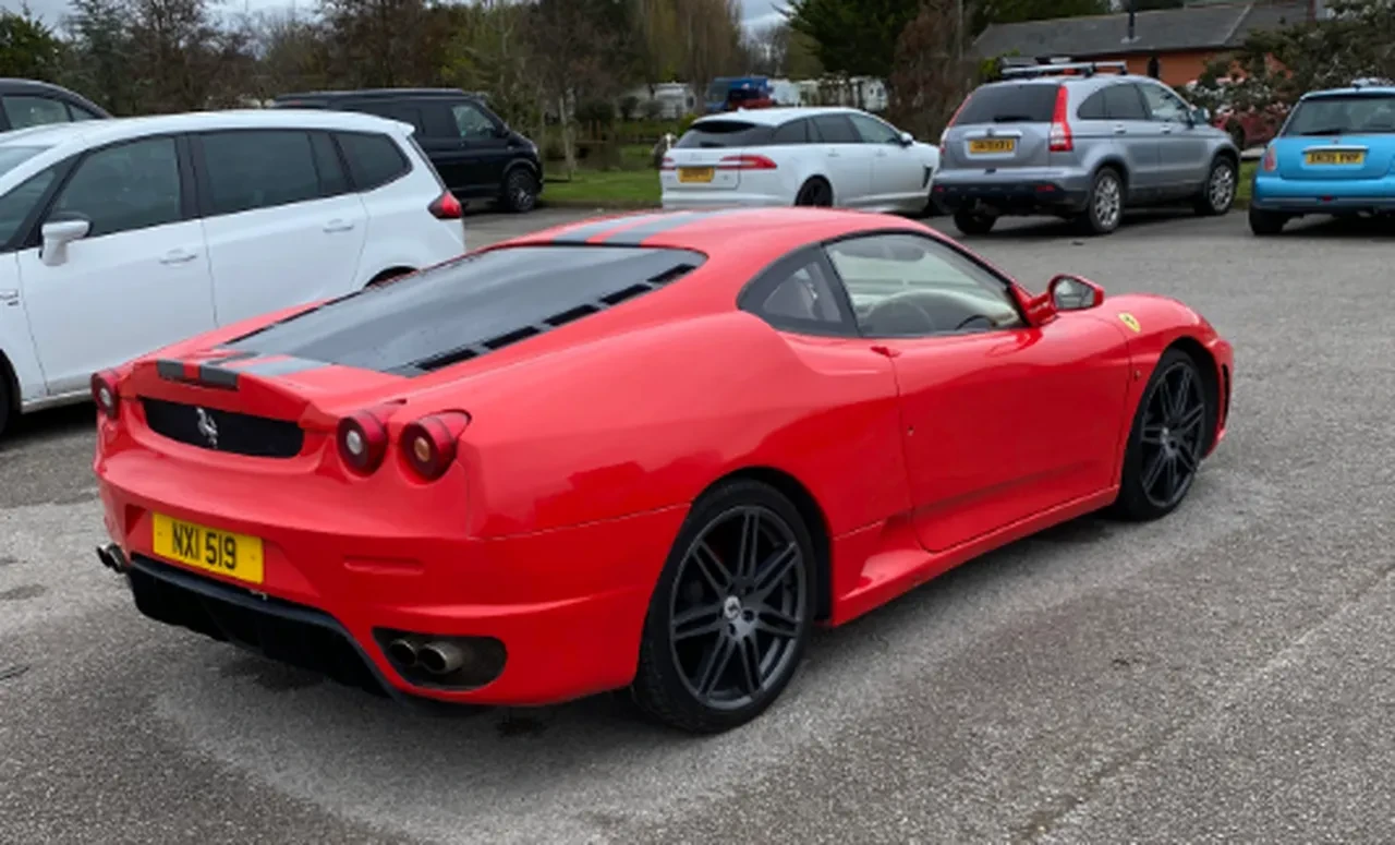 Bunu da yaptılar: Ferrari görünümlü Toyota! Uzmanlar onaylayınca imha edildi