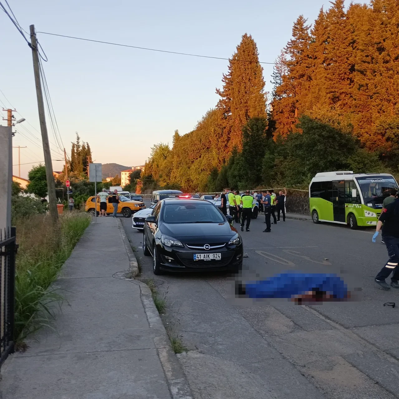 Dekont dolandırıcılığıyla aracını kaptırdı, şikayetine cevap bulamayınca baba ve oğulu vurdu