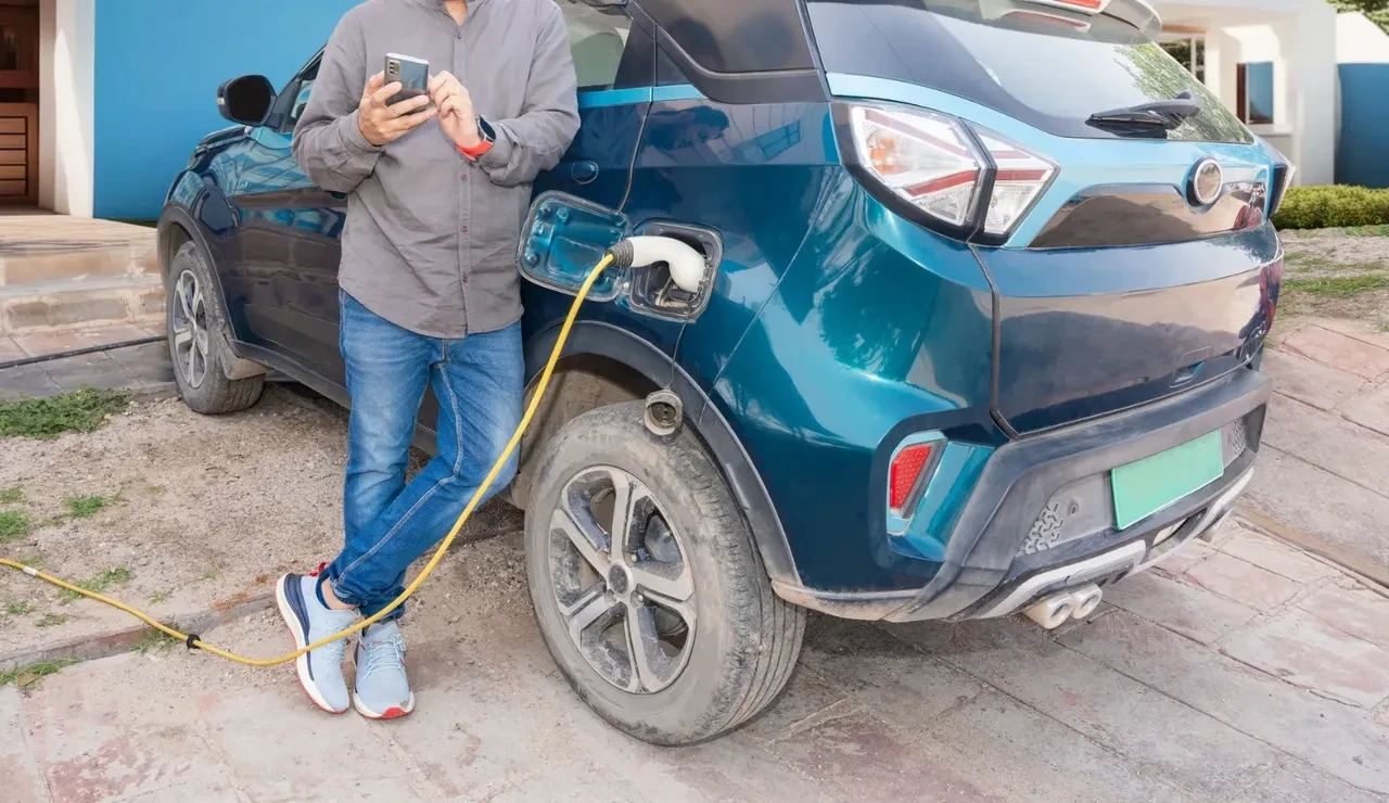 Elektrikli araçlar değerini koruyor mu? İkinci el piyasasından çarpıcı veriler geldi 