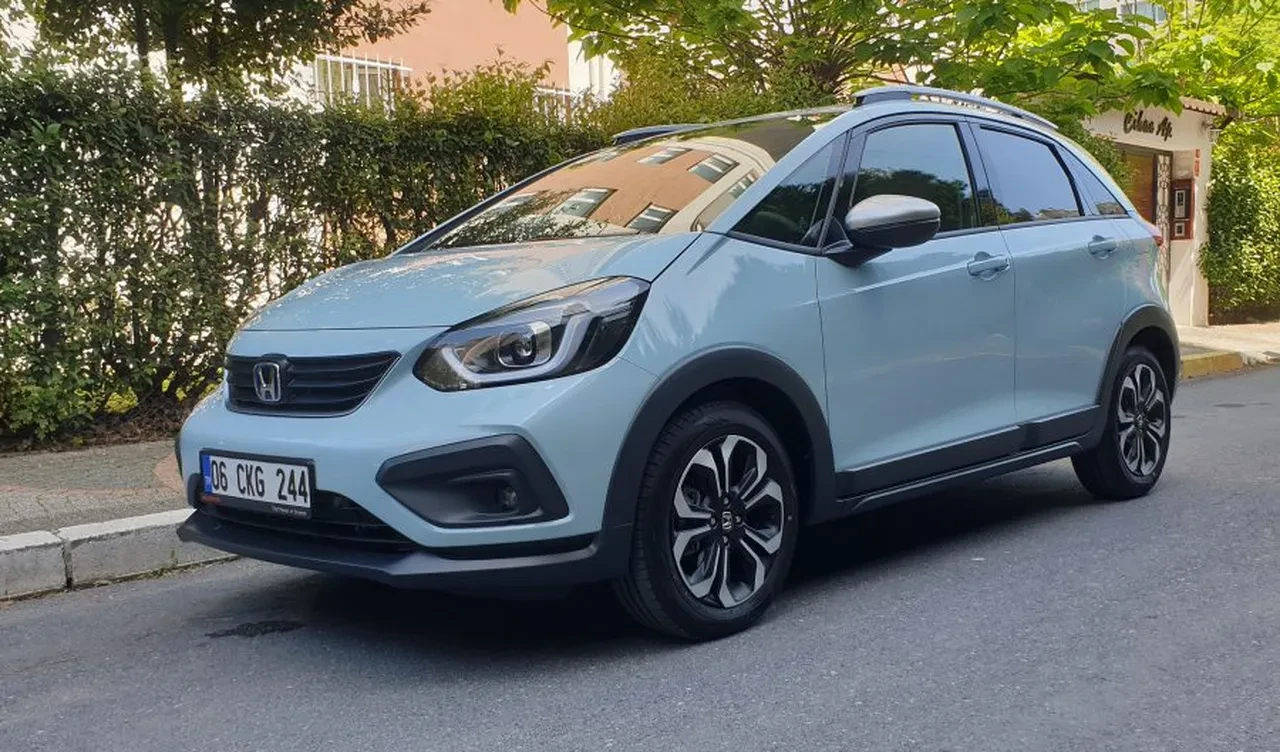 En az yakan benzinli araçlar belli oldu! Bu arabalar benzin yakmıyor, kokluyor