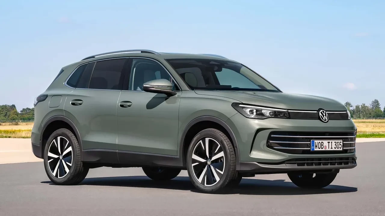 Her benzinli araç ekonomik değil! 2025'in en çok yakan otomobilleri sizi bir hayli şaşırtacak