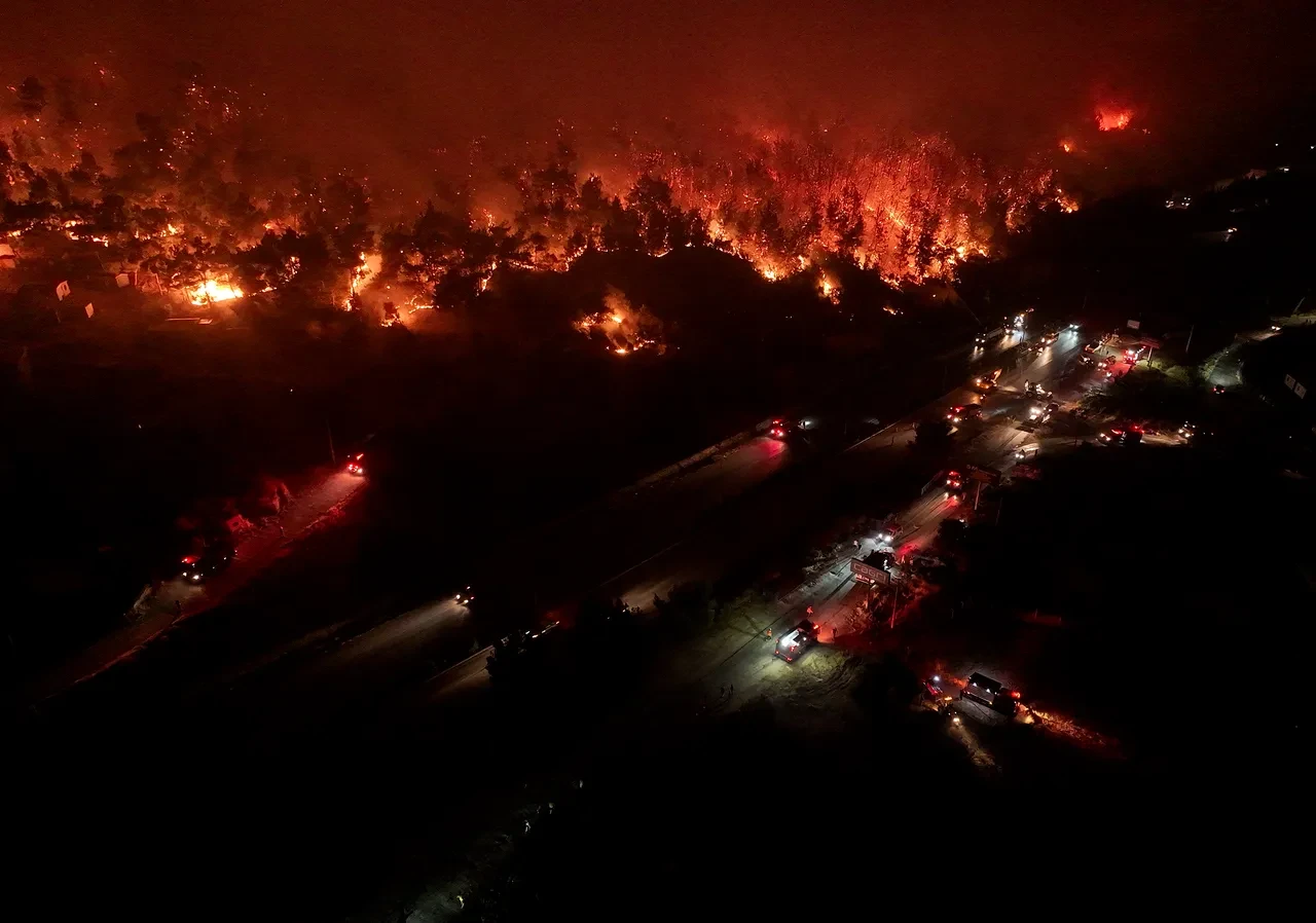 İzmir'deki yangın uzaydan görüntülendi! Kapladığı korkunç alan NASA kamerasında