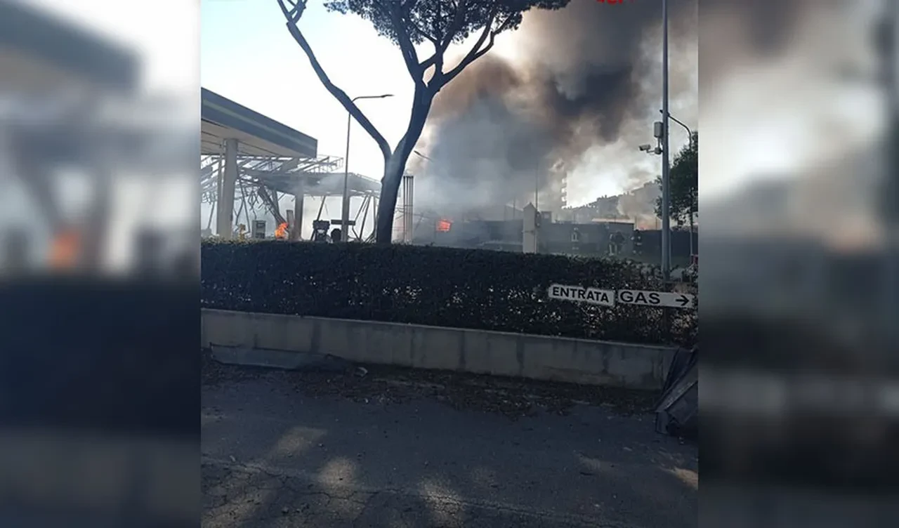 Roma'da akaryakıt istasyonu havaya uçtu! Çok sayıda yaralı var