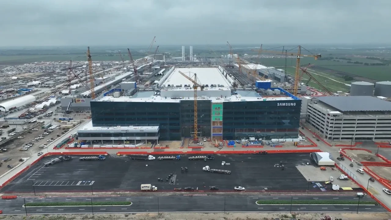 Samsung'un dev çip fabrikasına fren! Sebebi belli oldu
