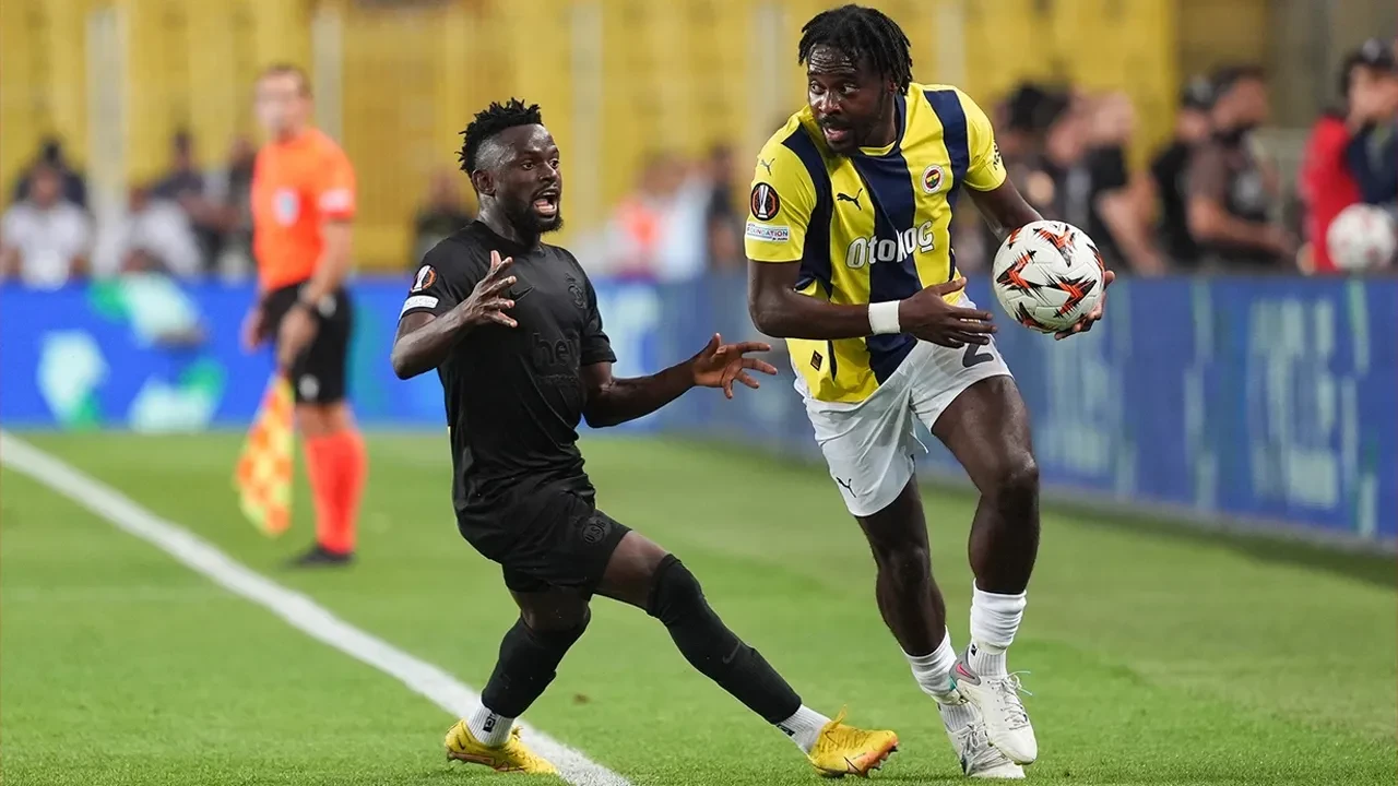 Son dakika | Osayi Samuel sonunda imzayı attı! Fenerbahçe ile yollarını ayırmıştı