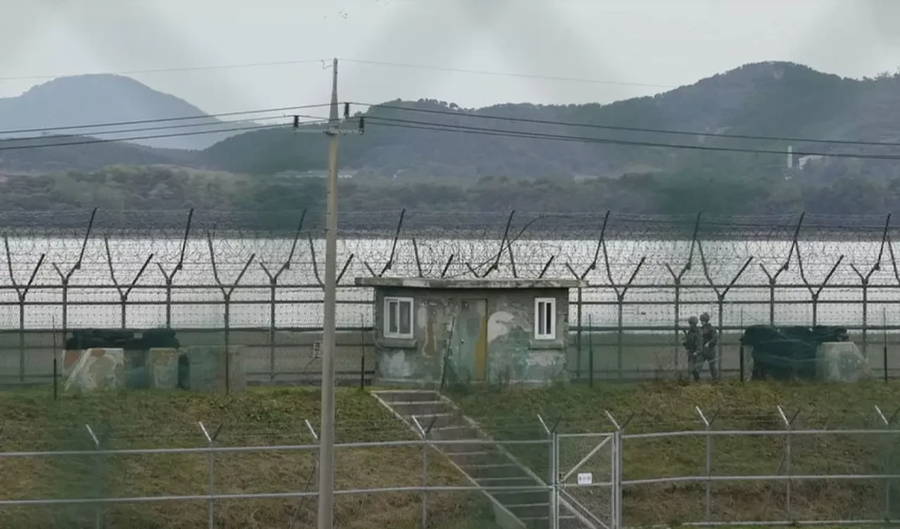 Tartışmalı sınırı bir anda geçti! İsimsiz Kuzeyliye Güney Kore anlam veremedi