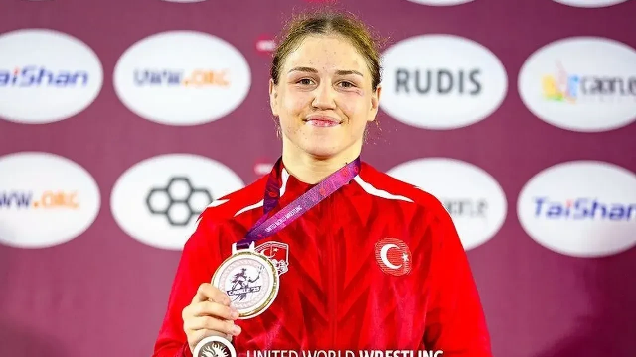 Beyzanur Akkuş, Avrupa şampiyonu oldu