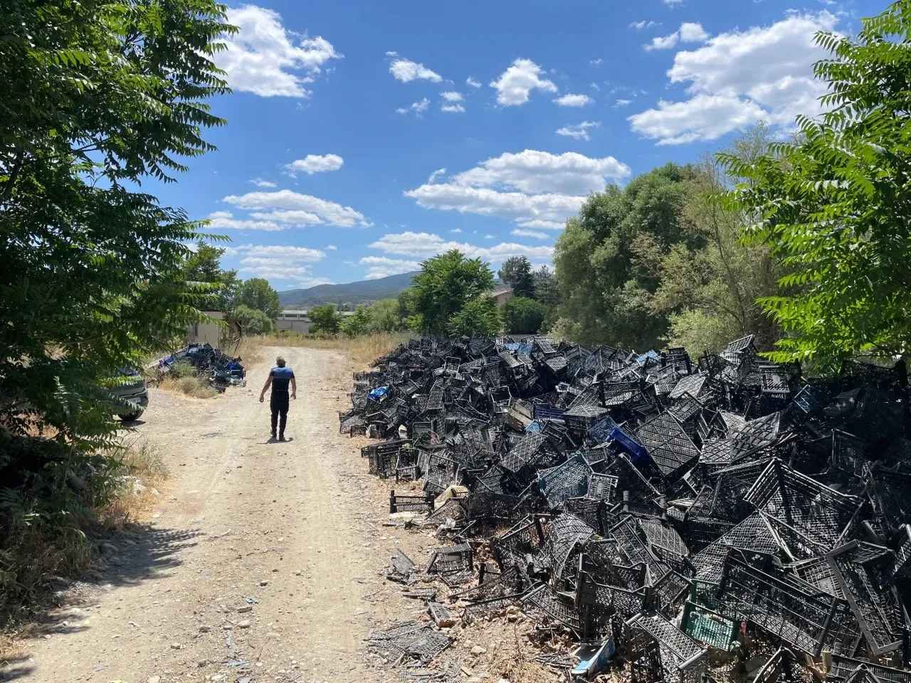 Çevreyi kirletenlere geçit yok! Zabıta ceza yağdırdı