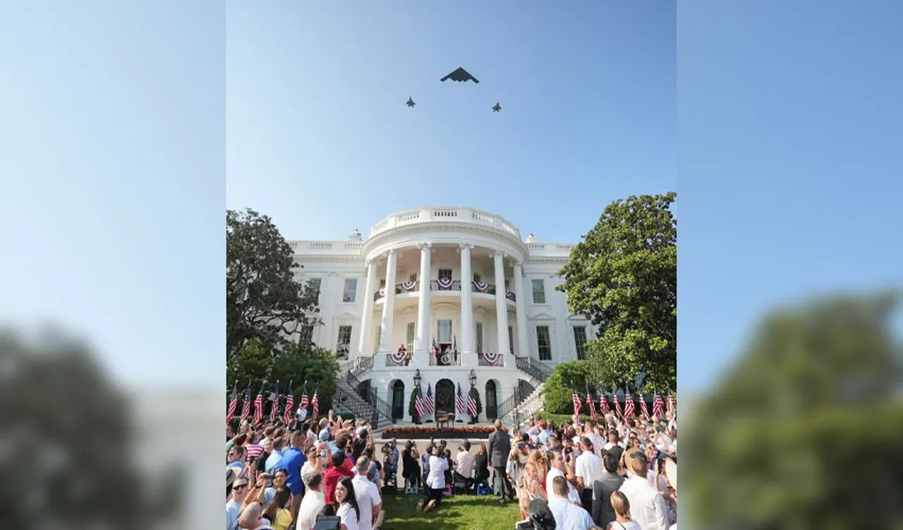 İran'ı havaya uçuran B-2 uçakları Beyaz Saray semalarında