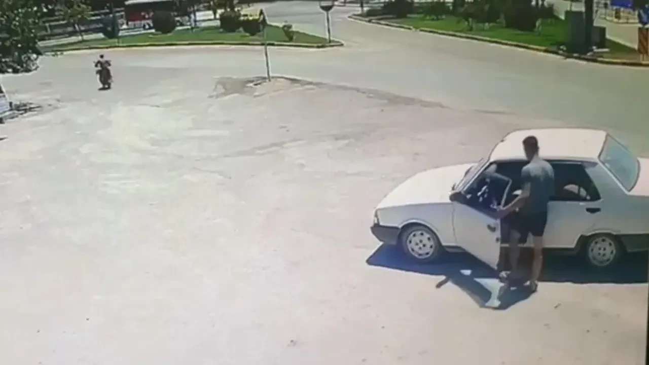 Marketten çıkıp Tofaş aracına bindi, 10 metre sonra dumana boğuldu