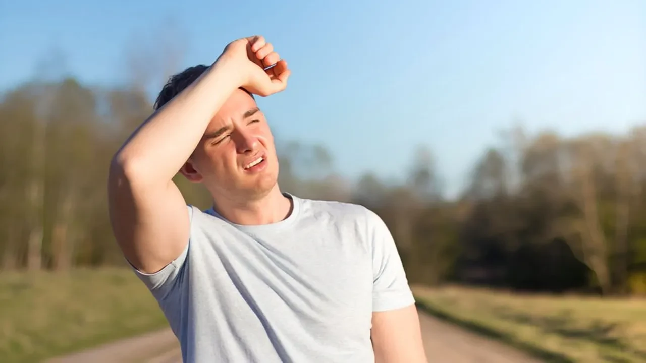 Adana kavruluyor! Termometreler gölgede bile 38 derece