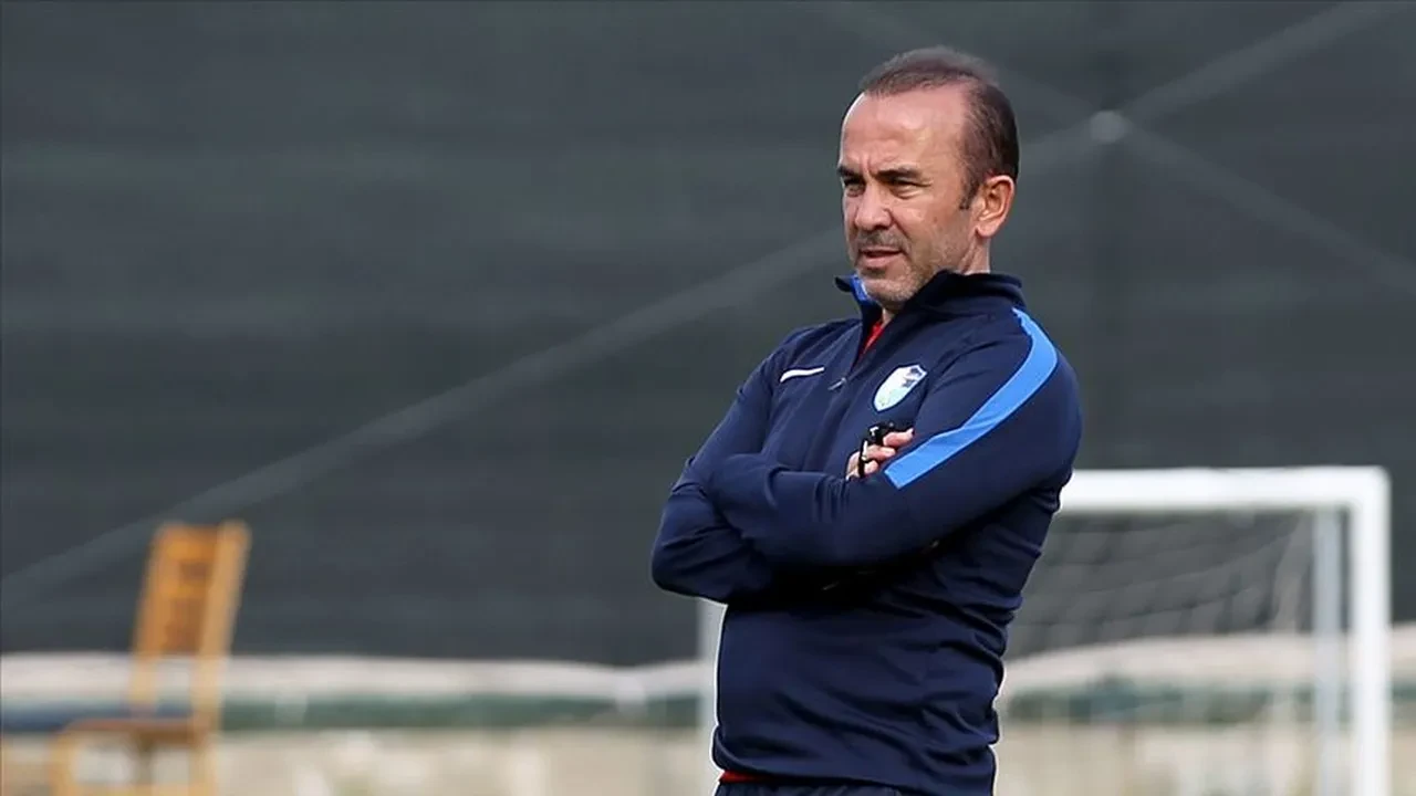 Beşiktaş formasıyla en çok maça çıkan futbolcu kimdir? Yarışmada sorulan soru gündemde