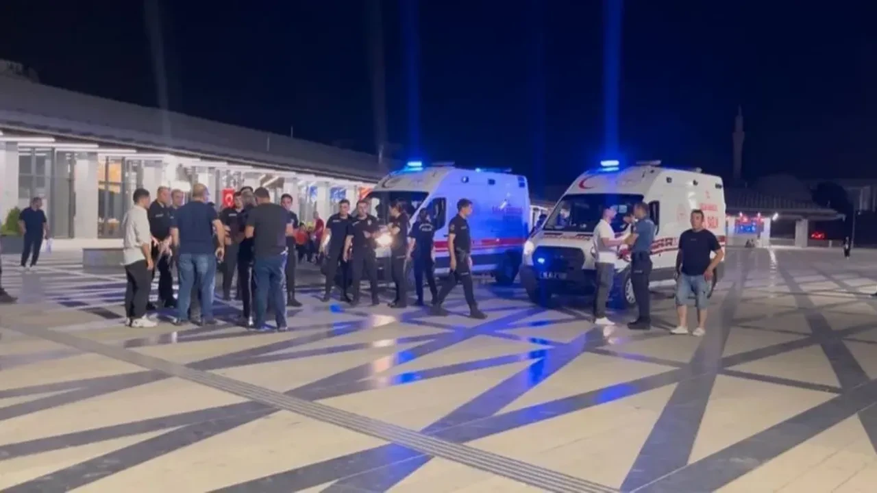 Bursa’da 14 yaşındaki genç kız, tartıştığı anne ve iki kızını bıçakladı, kavgayı ayıran da nasibini aldı