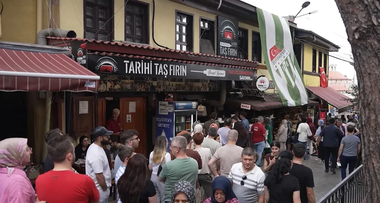 Bursa’da festival coşkusu ekonomiye yansıdı, otel ve restoran sahipleri memnun