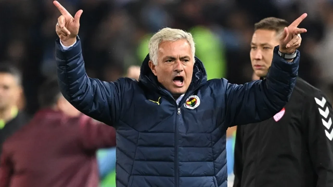 /spor/fenerbahce-dunya-yildizini-getiriyor-piyasa-degeri-85-milyon-euroyu-gormustu-3232447