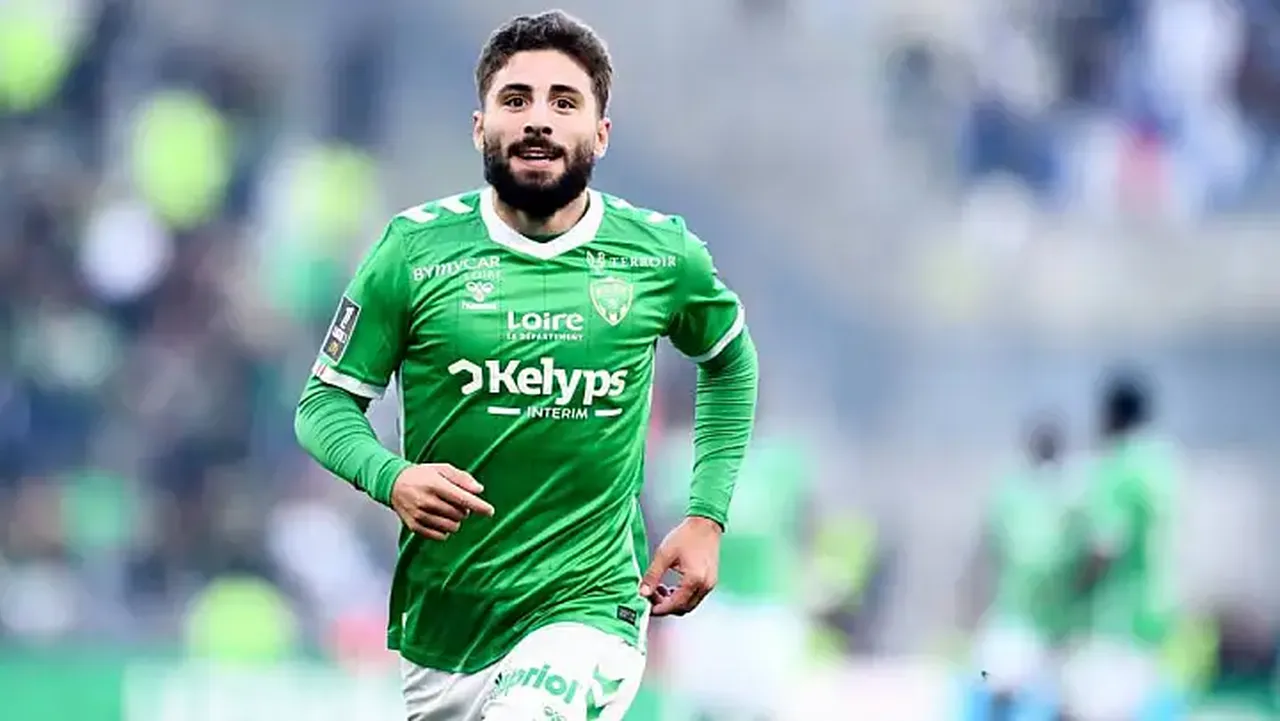 Galatasaray’ın radarındaydı, Beşiktaş devrede! Kanat transferinde kritik temas