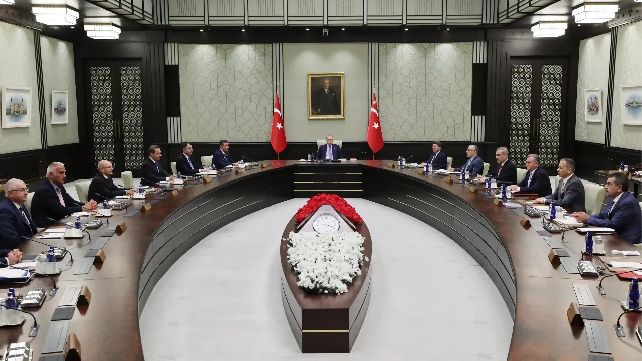 Kabine'de revizyon olacak mı? DMM'den o iddialara cevap geldi