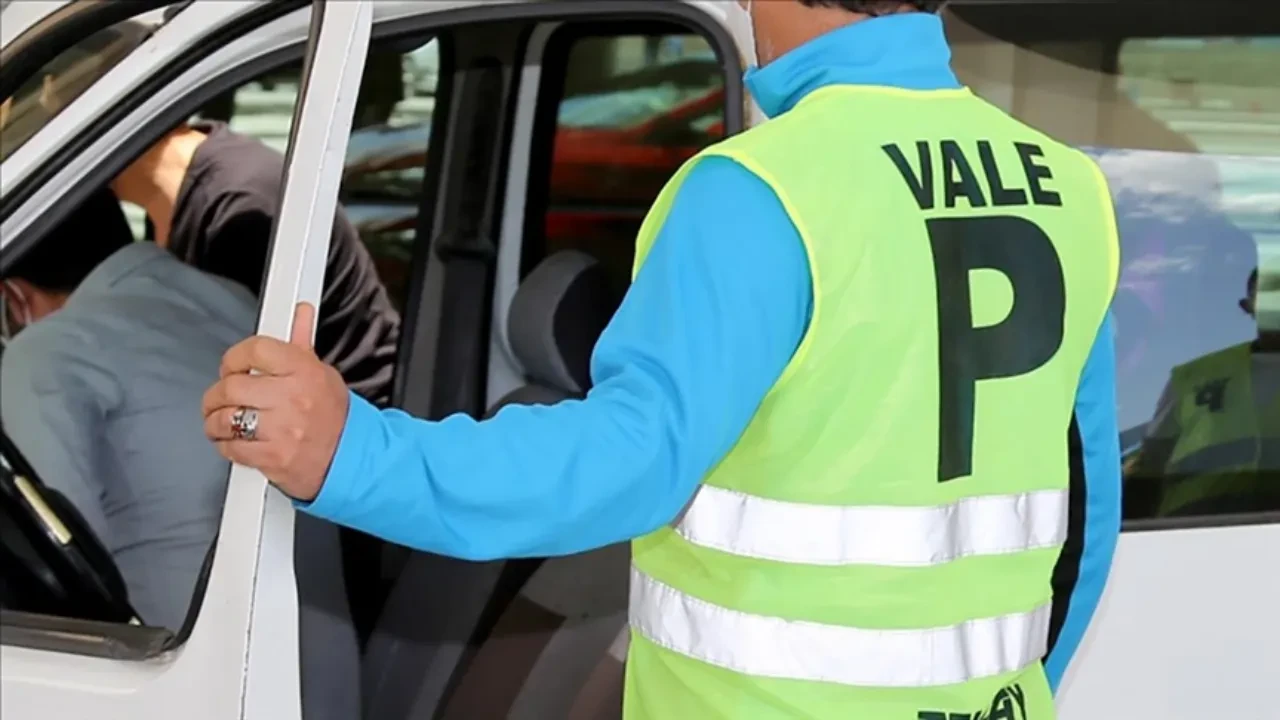 Otopark ve vale ücretleri dudak uçuklatıyor: Günlük araç kiralamaktan daha pahalı