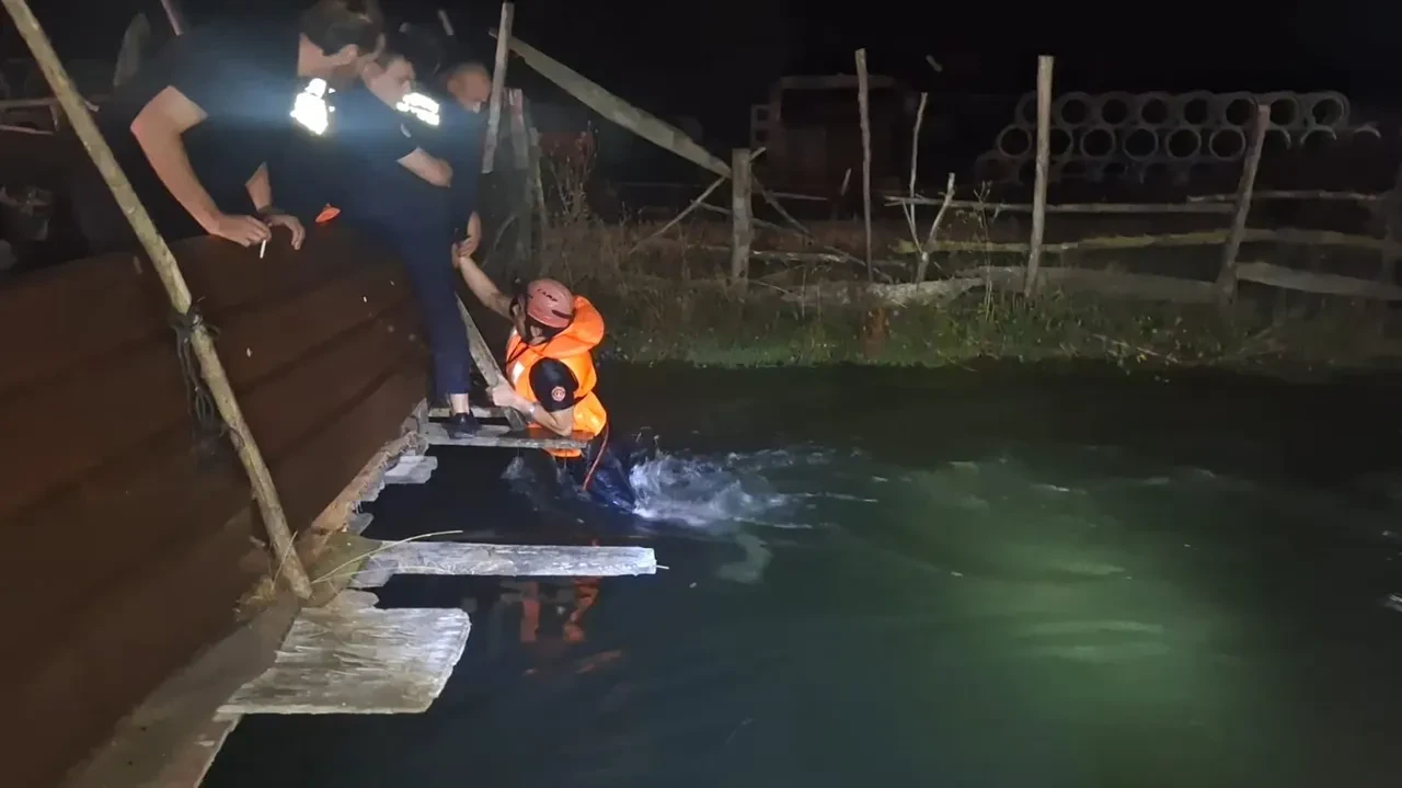 Arabadan inerken sulama kanalına düşen gençten acı haber