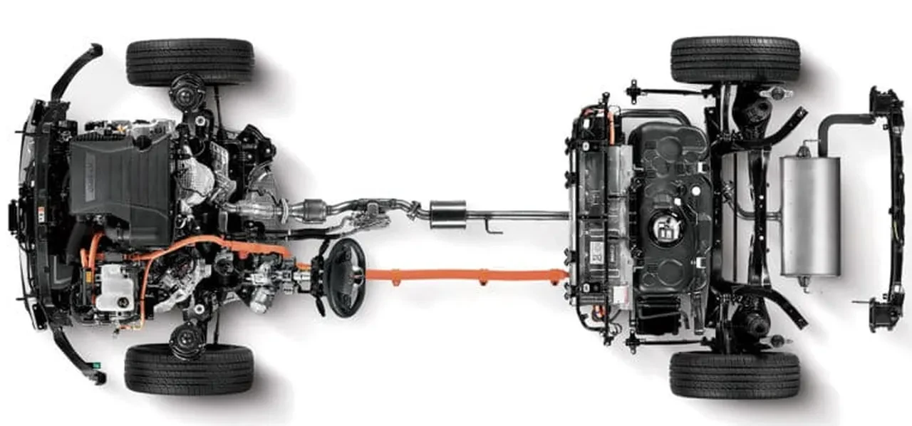 Daha az yakanı yok! En az tüketimle en çok yol giden 10 Japon hibriti