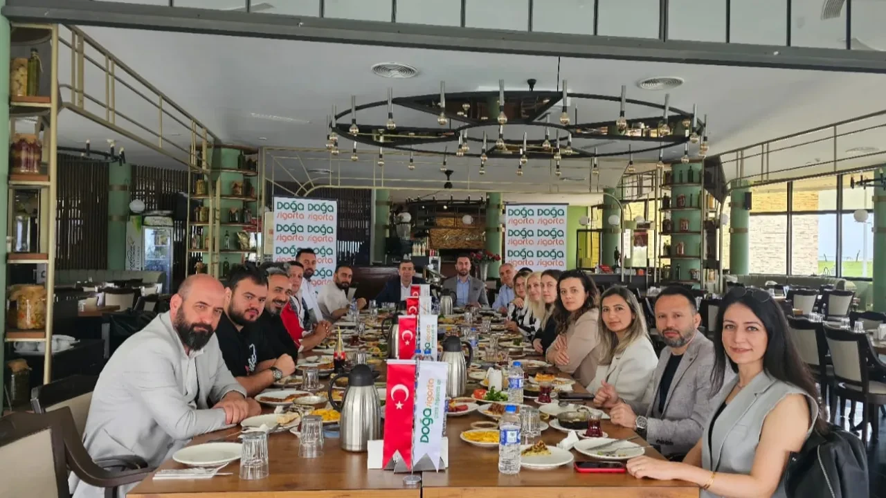 Doğa Sigorta Yönetimi, acenteleri ile geleneksel kahvaltılarında buluşmaya devam ediyor!