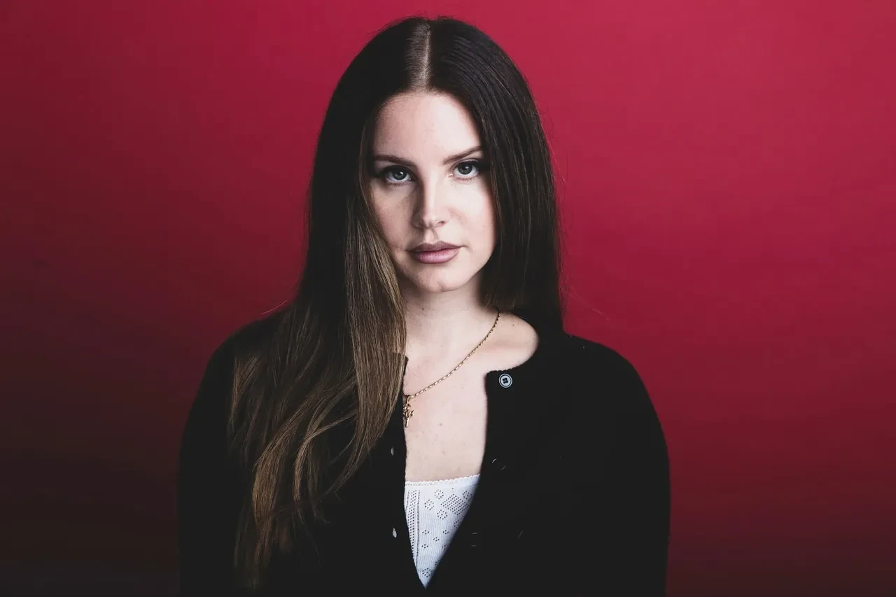 Dünyaca ünlü sanatçı Lana Del Rey'den Filistin mesajı! 'İnanılmaz üzücü'