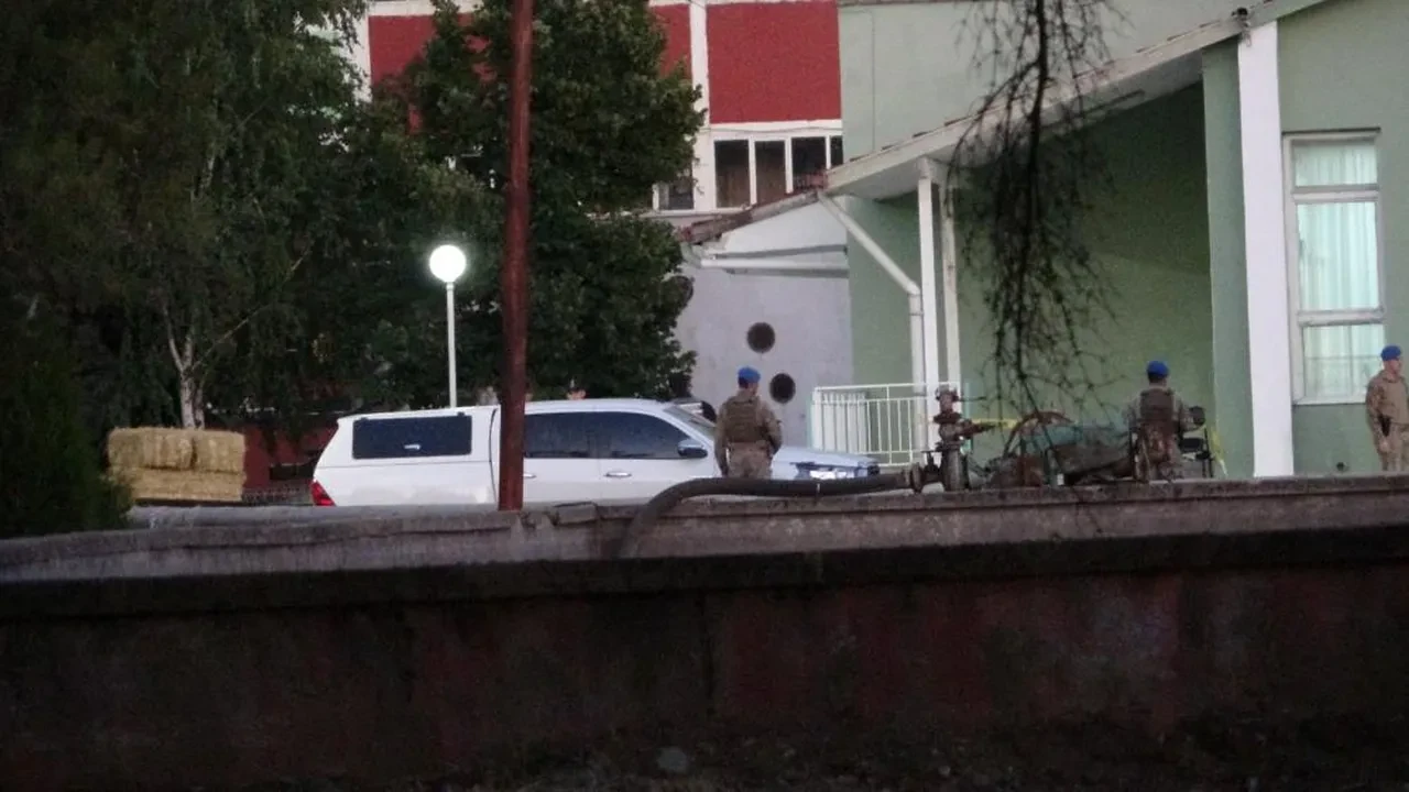 Fabrikada silahlı kavga! 2 güvenlik görevlisi yaralı