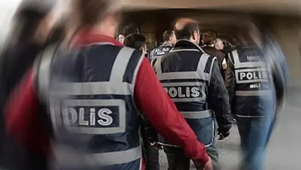 FETÖ'nün Dışişleri yapılanmasına operasyon! 8 ilde aynı anda düğmeye basıldı