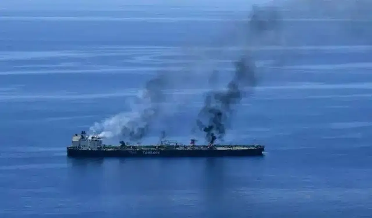 Husiler Kızıldeniz'de 2. kez Yunan gemisini vurdu: Ölü ve kayıplar var