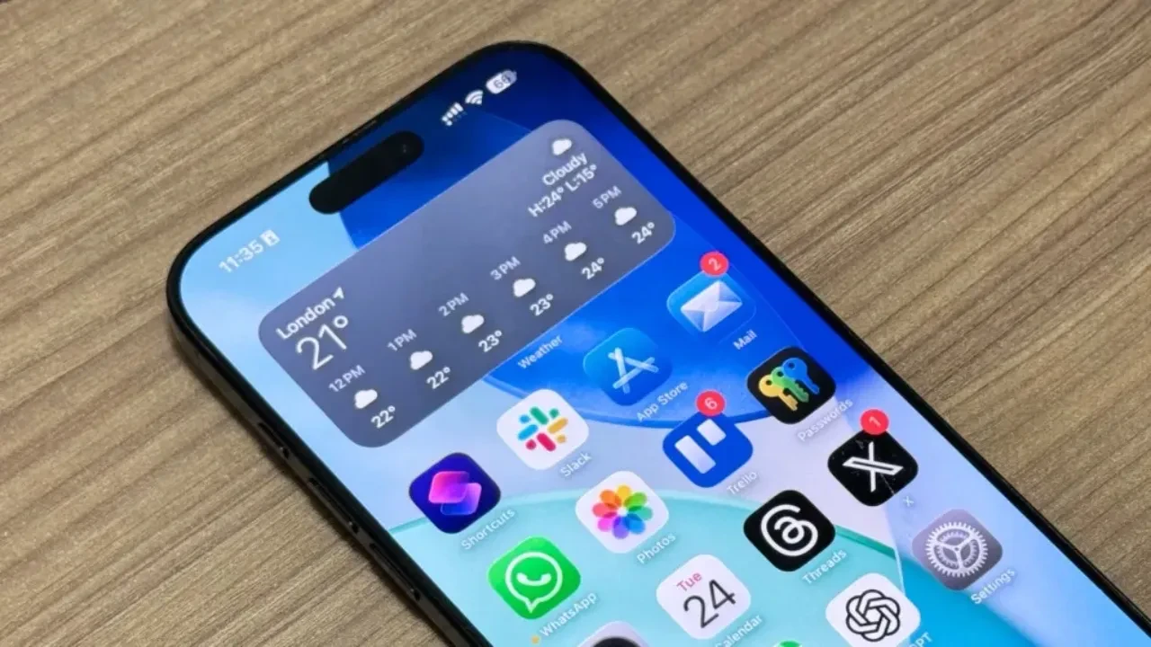 iOS 26 Beta 3 yayında! Apple, iPhone'lardaki en büyük hatasını düzeltti