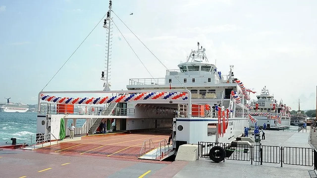 İstanbul arabalı vapur hattı kaldırılıyor mu? Şehir Hatları İstinye-Çubuklu hattıyla ilgili açıklama yaptı