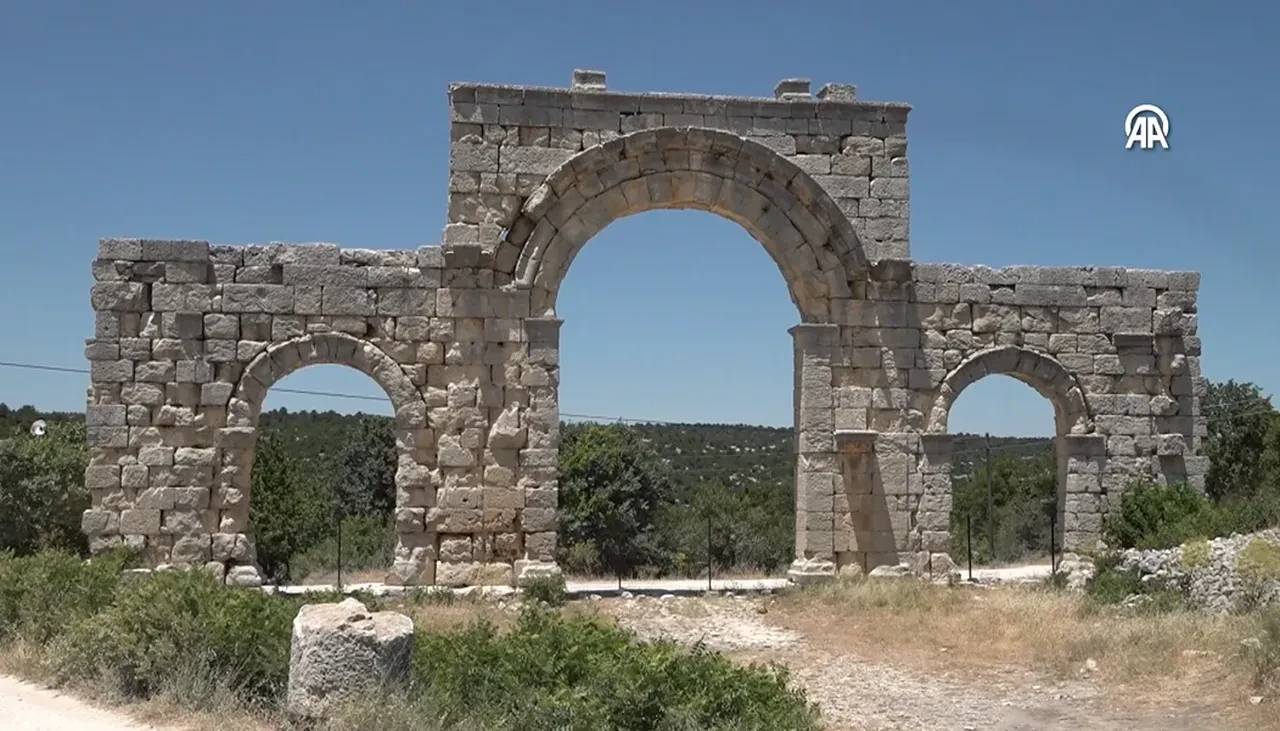 Mersin'de 1600 yıllık ilginç keşif! Görüntüleri ortaya çıktı