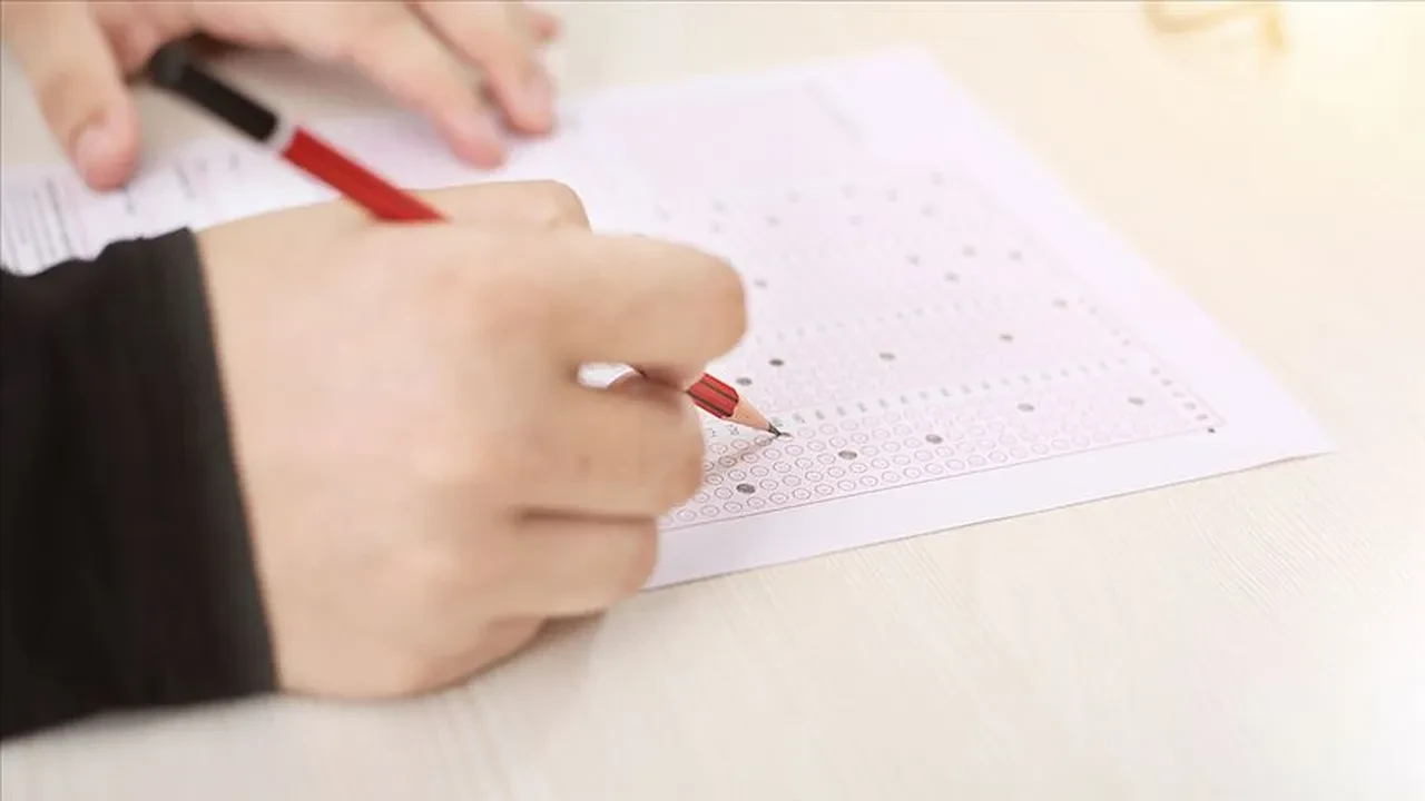 DGS sınav yerleri saat kaçta açıklanacak? Binlerce aday ÖSYM'den gelecek açıklamayı bekliyor