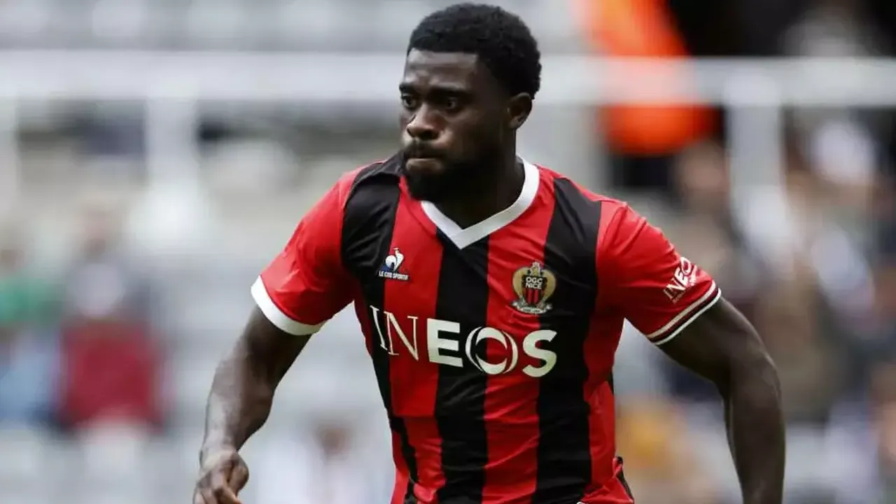 Fatih Tekke ısrarla istiyor! Trabzonspor yıldız isim için kararını verdi