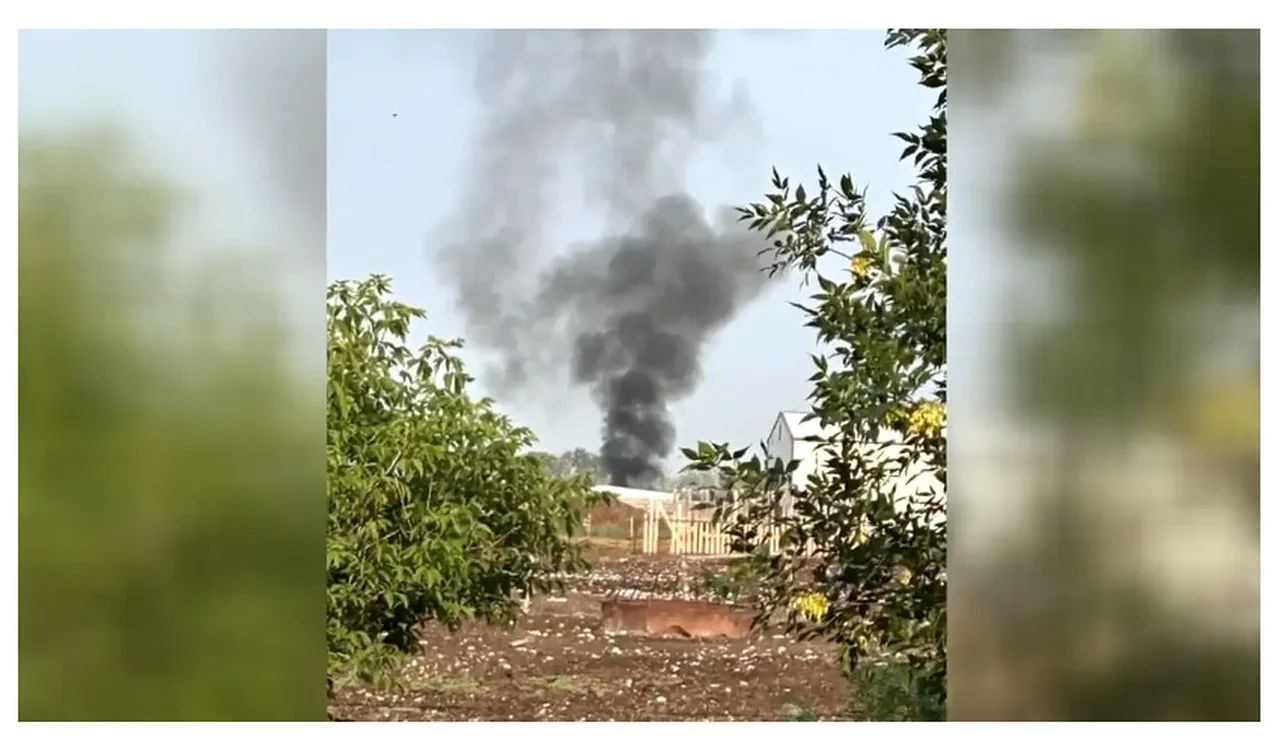 Havada korkunç kaza! İki uçak havada çarpıştı: Büyük bir patlama oldu!