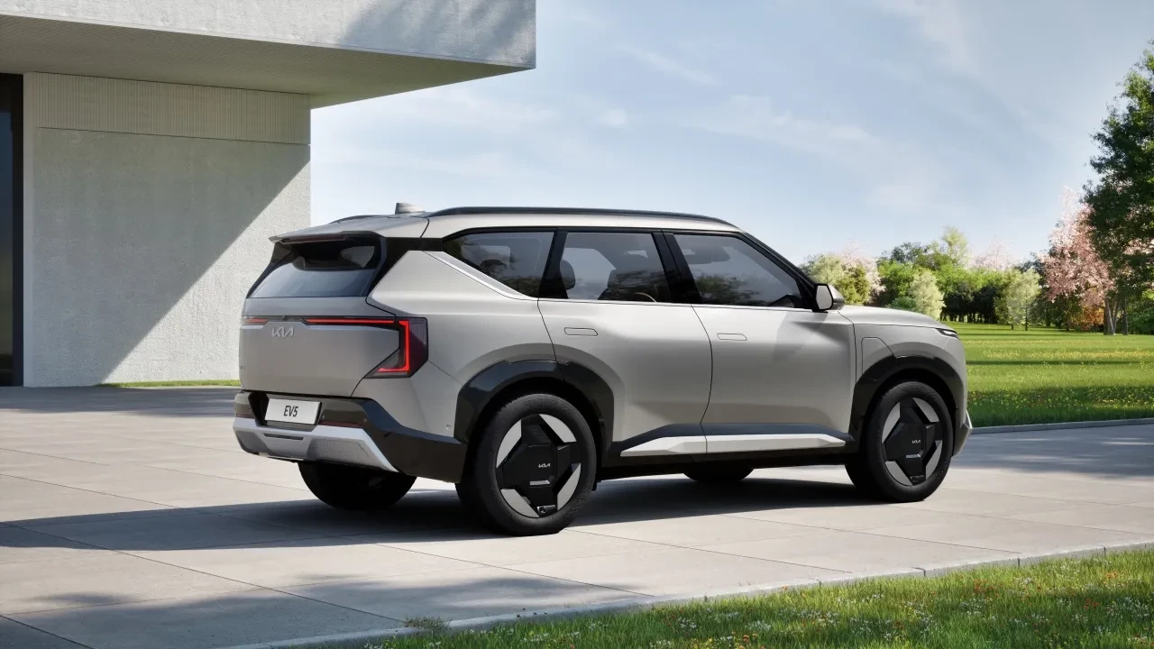 Kia EV5 sahneye çıktı: Elektrikli SUV segmentine yeni bir nefes!