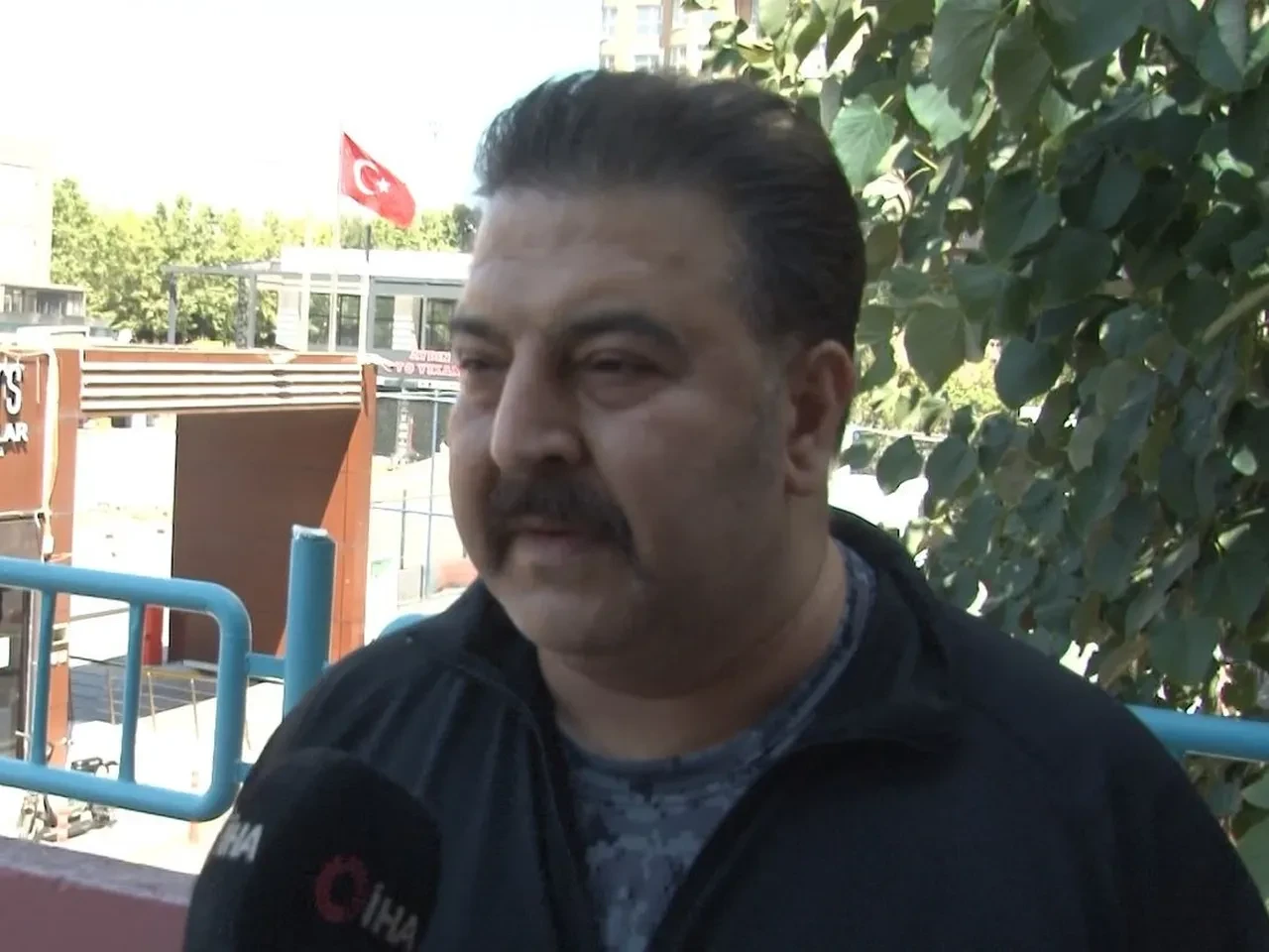 Lüks sitede yönetim krizi! Dehşeti yaşattılar! 'Silah çekip insanları esir aldılar'