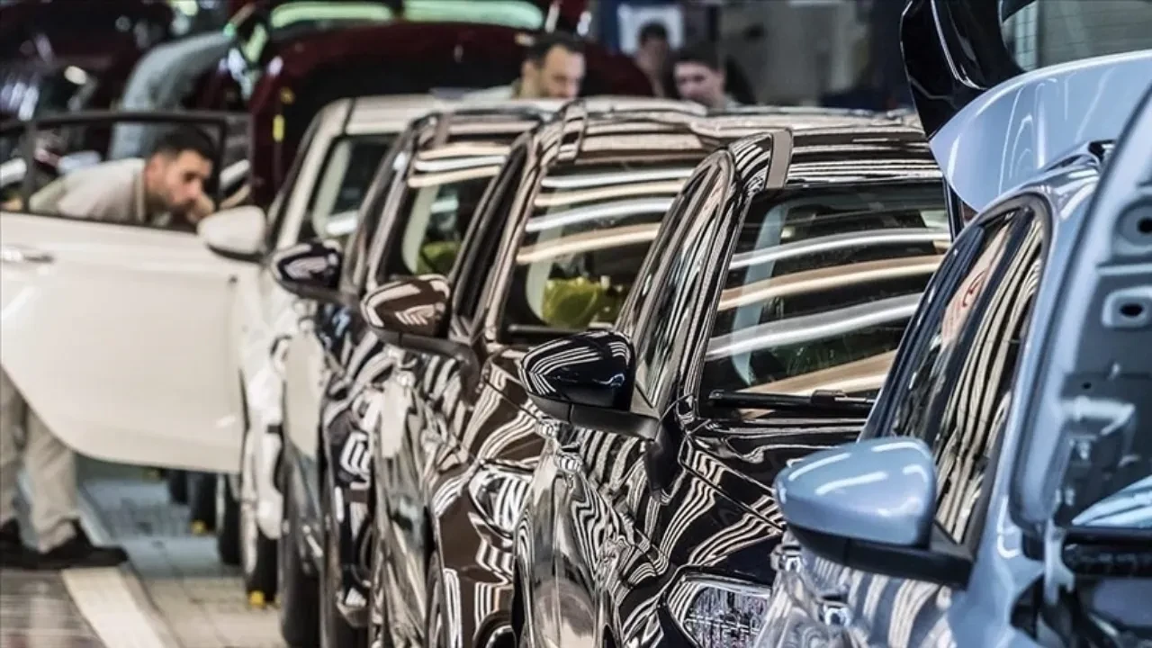 Otomotiv ihracatında ilk yarı rekoru: İlk 6 ayda 20 milyar dolara yaklaştı