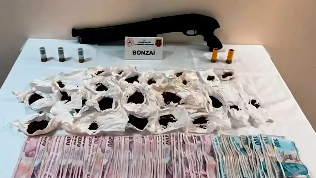 Tekirdağ'da büyük uyuşturucu operasyonu! 65 torbacı yakalandı 