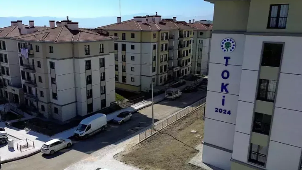 TOKİ 2025 e Devlet başvuruları açıldı mı? TOKİ 250 bin sosyal konut yeniden gündem oldu