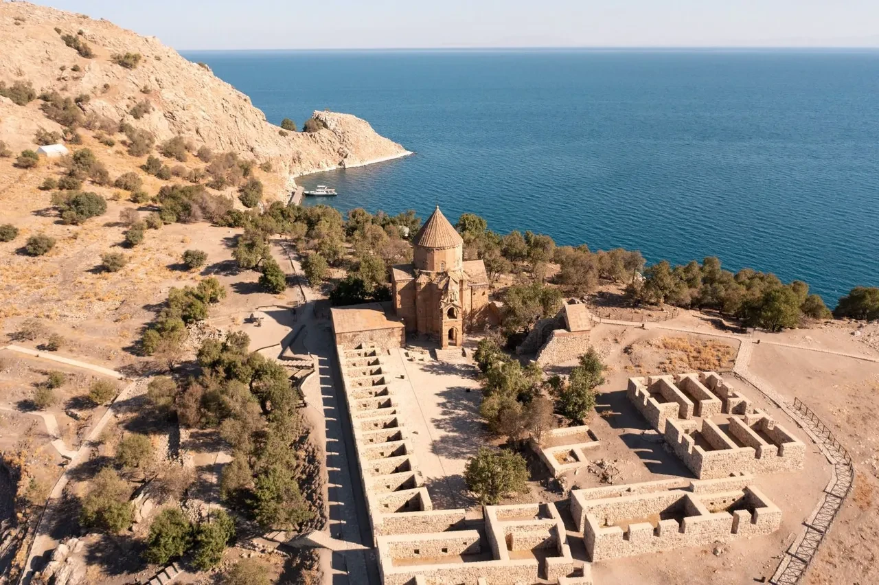 Van'da bir ilk: Sanatseverler Kültür Yolu Festivali'nde Picasso ile buluşacak