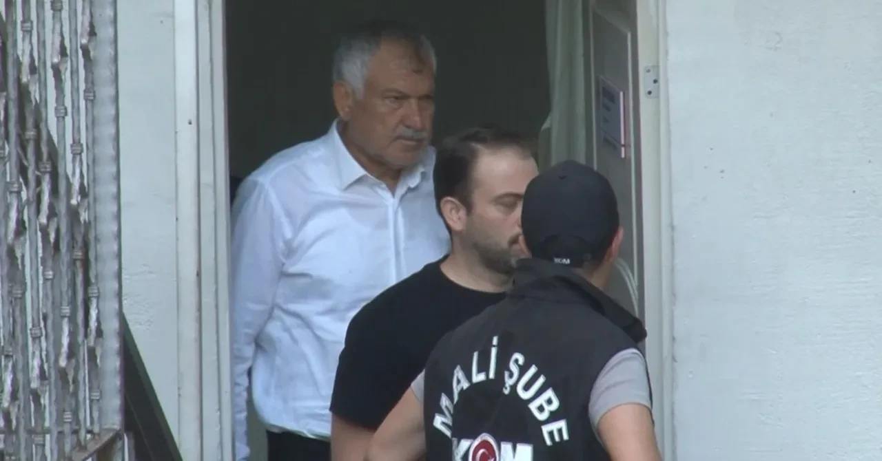 Adana Belediye Başkanı kim oldu?