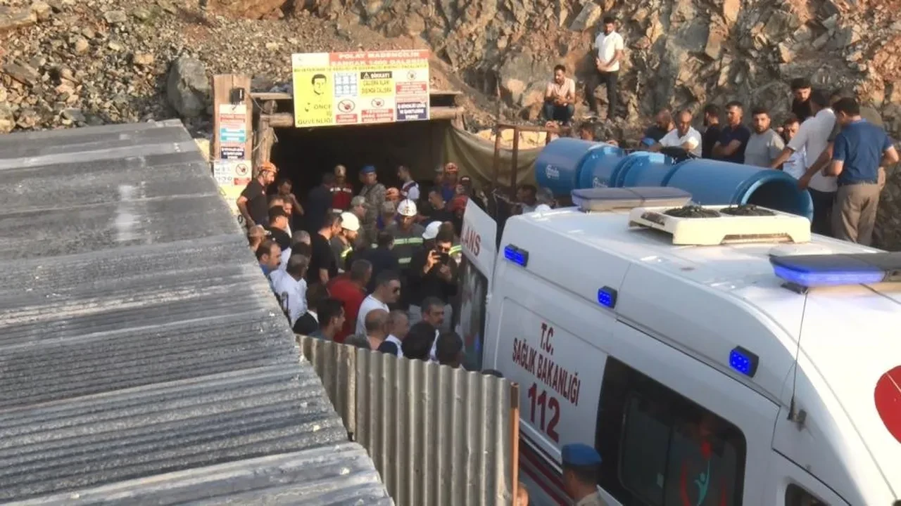 Elazığ'da maden ocağında göçük! Enkaz altında aranan işçiden acı haber geldi  
