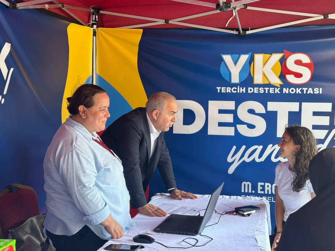 Fatih Belediyesi’nden üniversite adaylarına tercih desteği