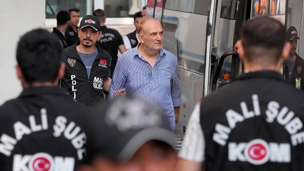 İBB yolsuzluk soruşturmasında yeni gelişme! 5 kişi daha tutuklandı